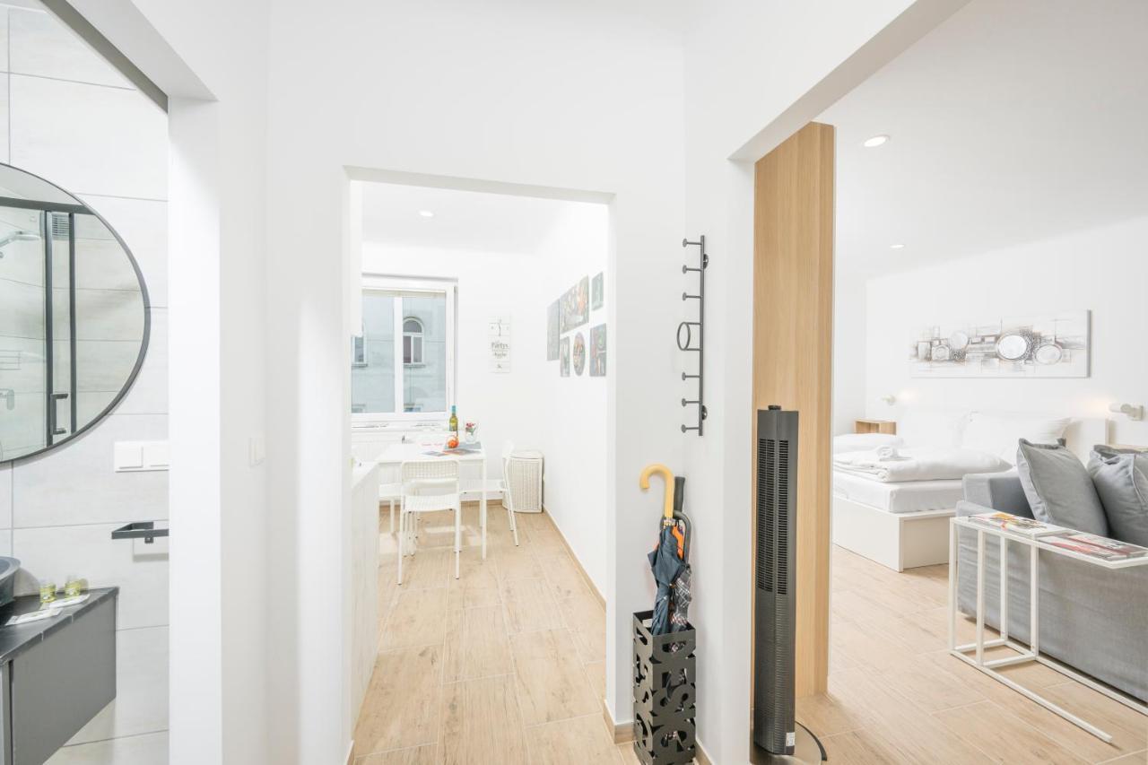 Hideaway Favoriten Вена Экстерьер фото